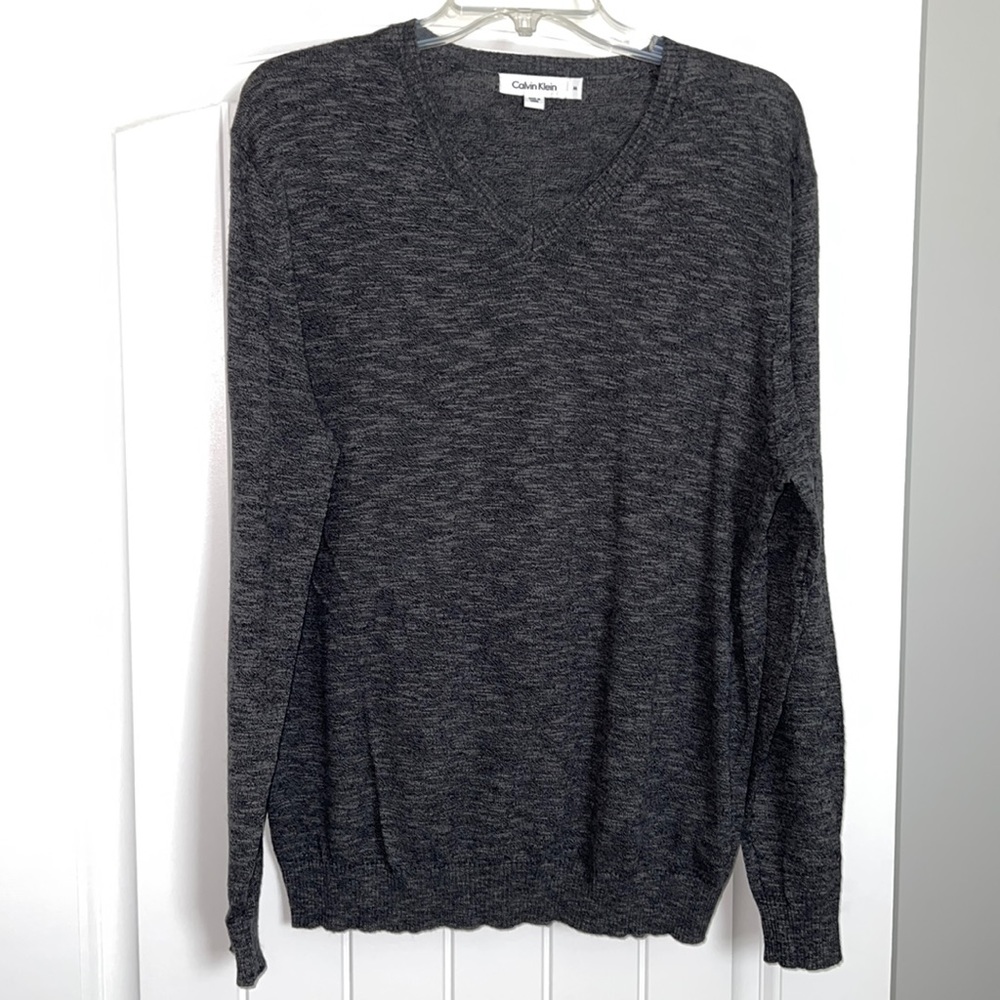 Calvin Klein V Neck